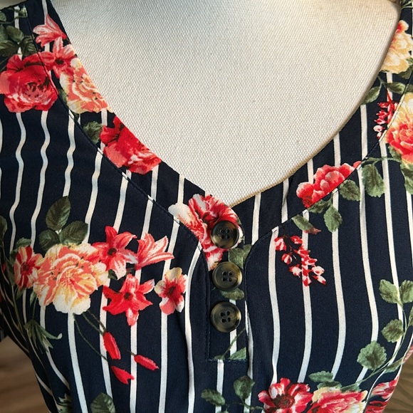 NWT Bobbie brooks Ladies dress - Picture 8 of 9